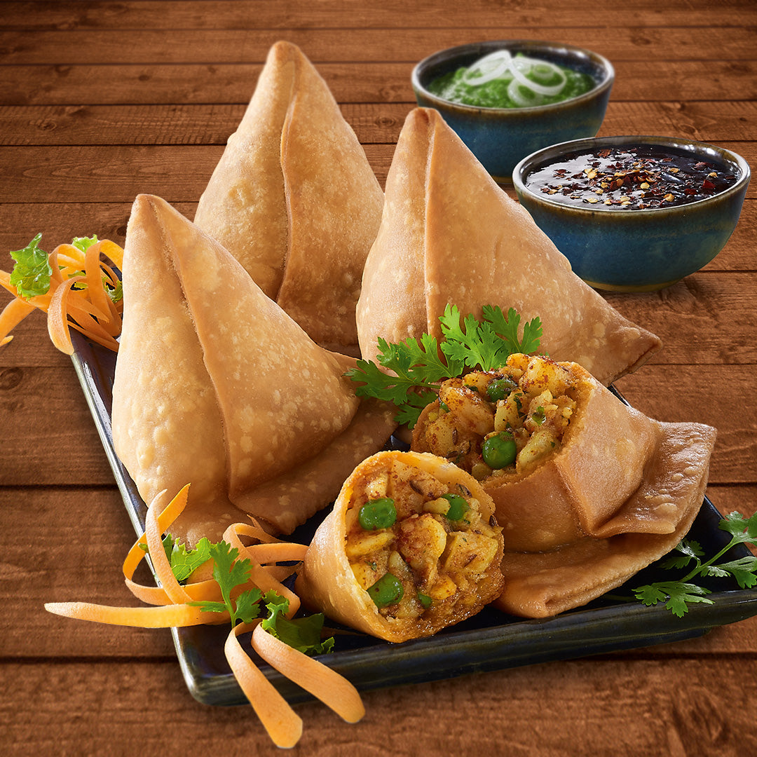 Kaiser Jumbo Punjabi Samosa with Chutney (Handmade)